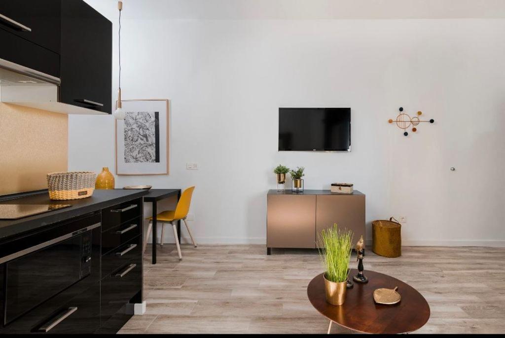 Apartamento La Avenida De Arinaga Διαμέρισμα Εξωτερικό φωτογραφία